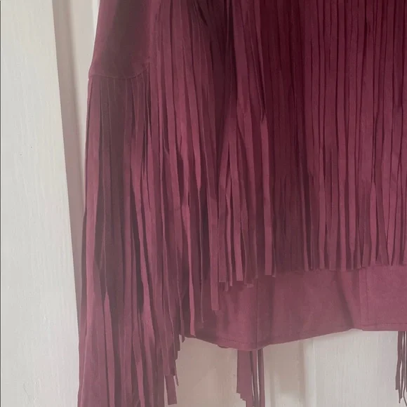She + Sky Deep Red Fringe Blazer - Picture 6 of 6